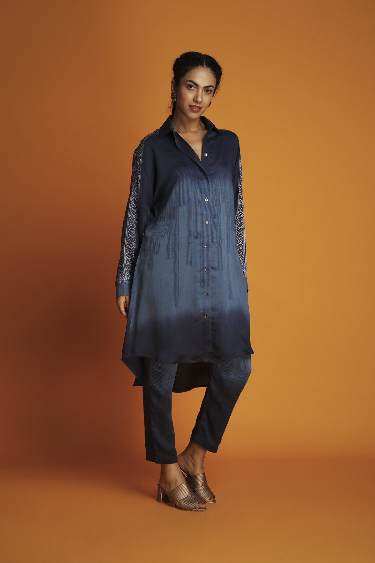 Navy Blue Ombre Block-Printed Ombre Shirt Tunic Set