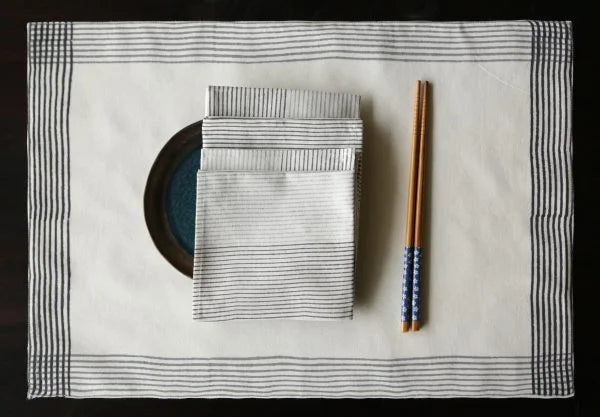 Mystique Napkin And Washington Mat (Set Of 4)