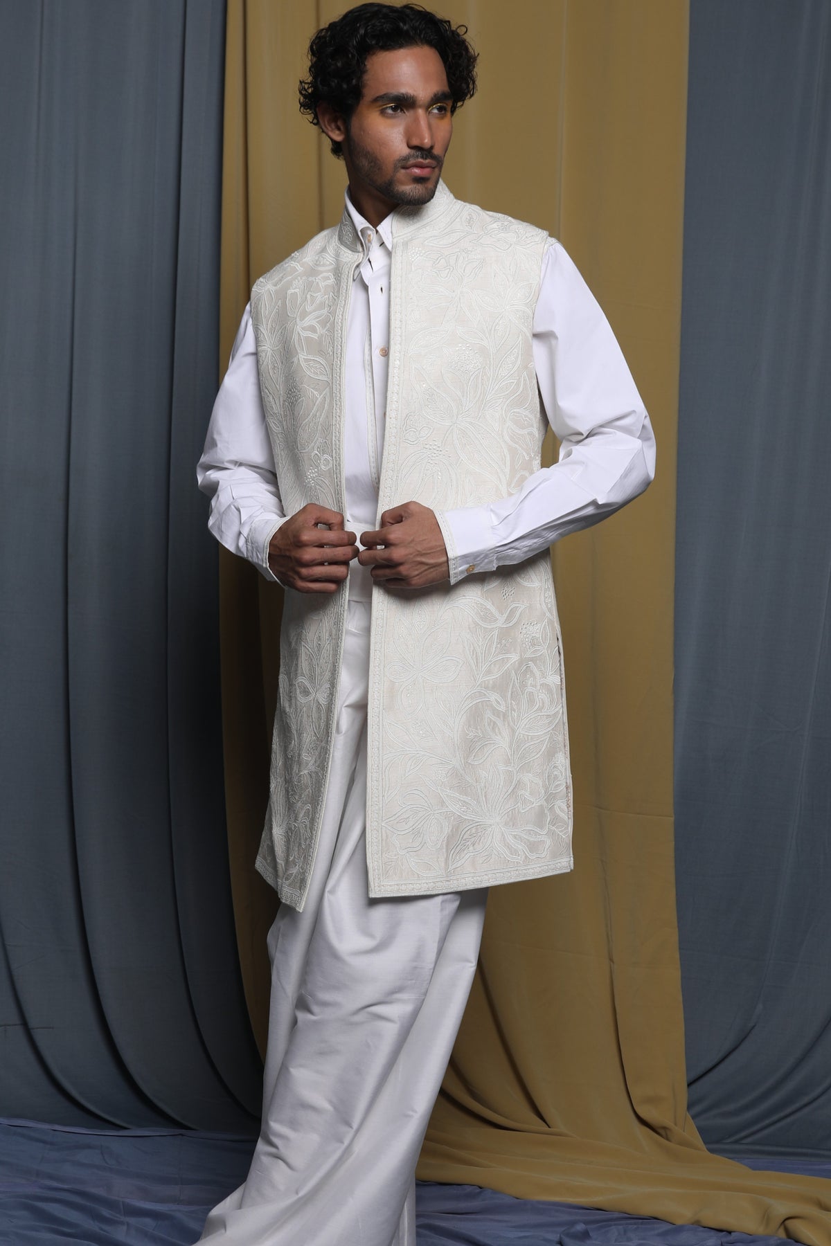 Ecru Embroidered Long bundi