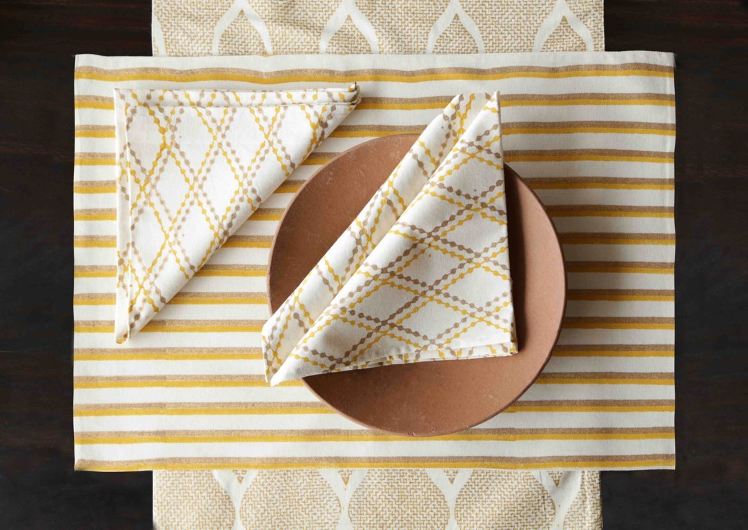 Shirita Placemat And Inten Napkin (Set Of 4)