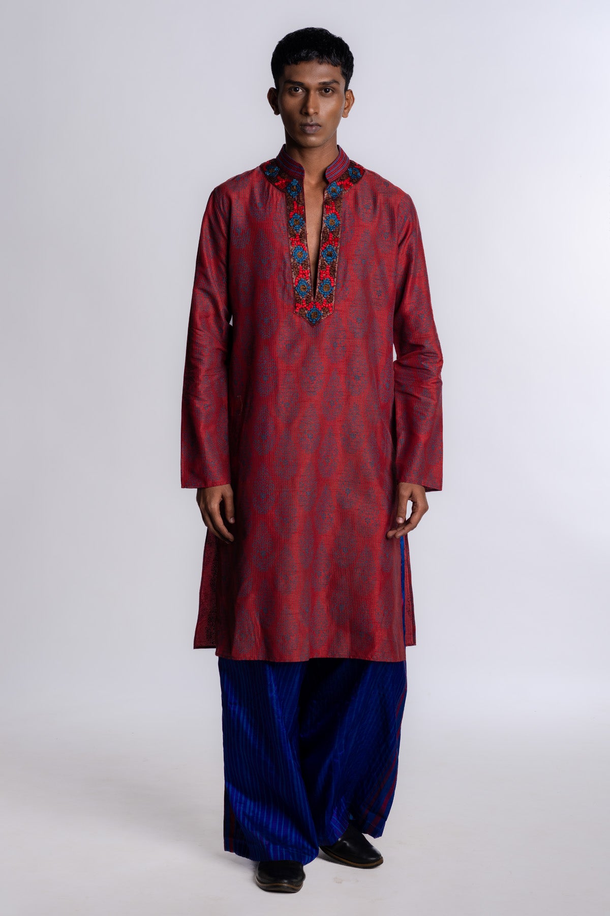 Maroon kurta with all-over Jaipur hand block print