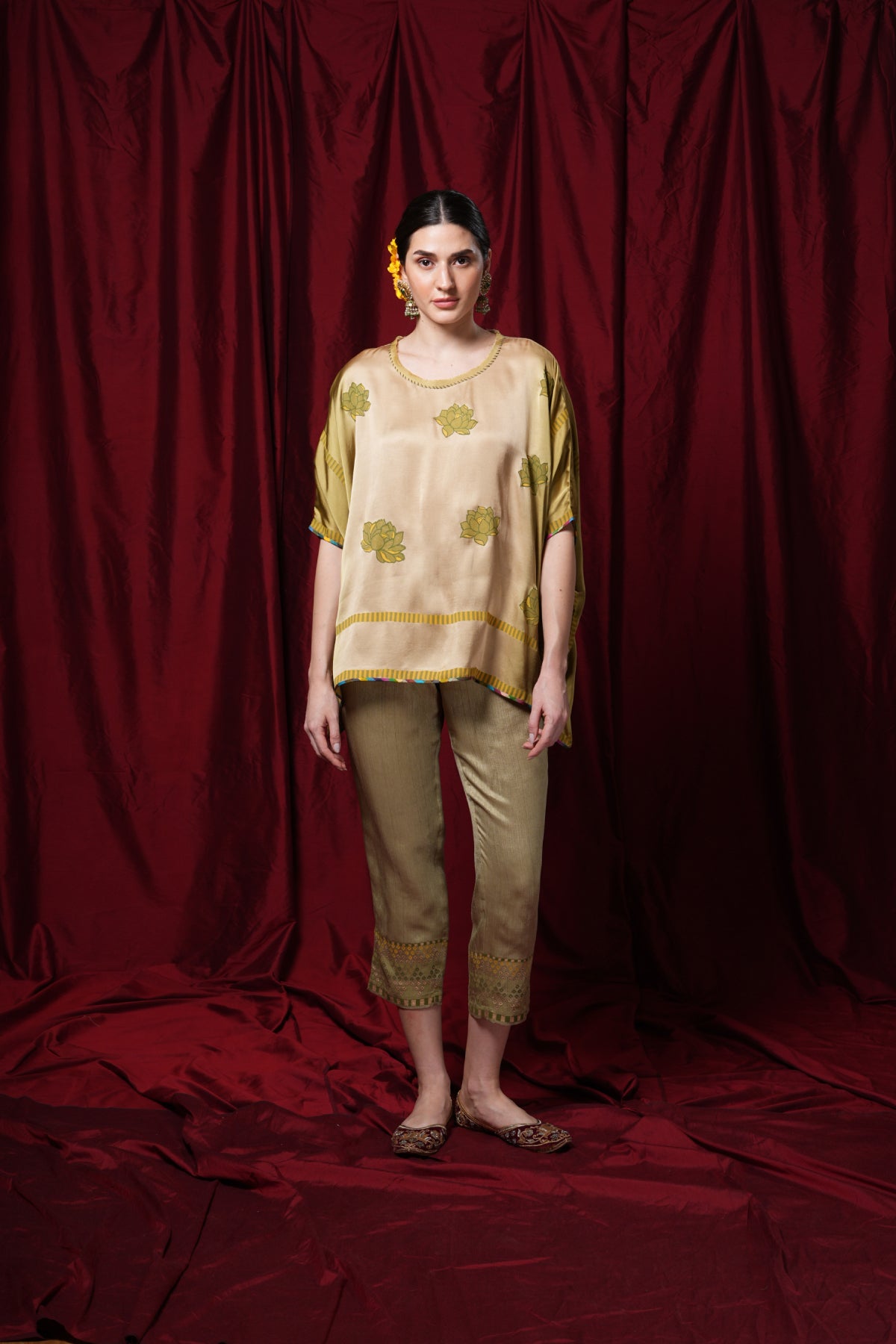 Pistage block-printed kaftan