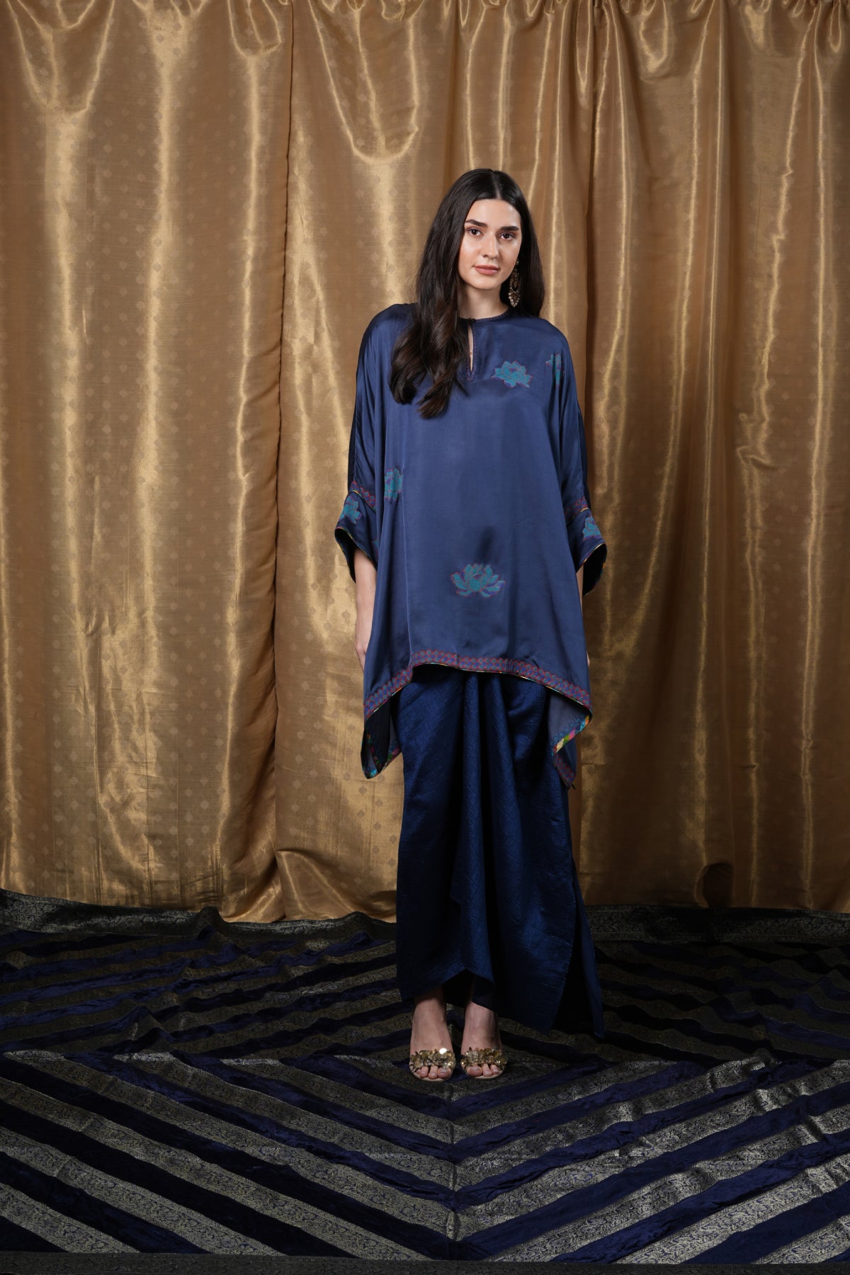 Flowy block-printed kaftan tunic